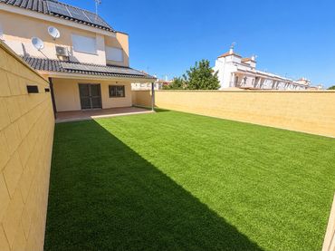 Casa adosada en  Calle Rosalia de Castro 62 - Foto 3