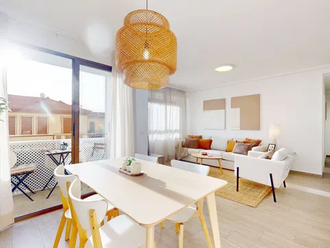 Piso en calle de Ponent, 2