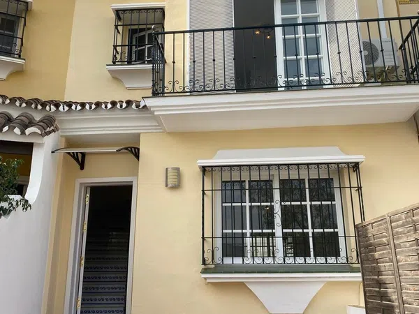 Chalet adosado en Barrio Malagueta - Monte Sancha