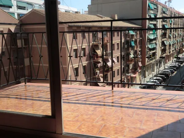 Piso en Calle de Pintor Stolz, Nou Moles - Foto 4