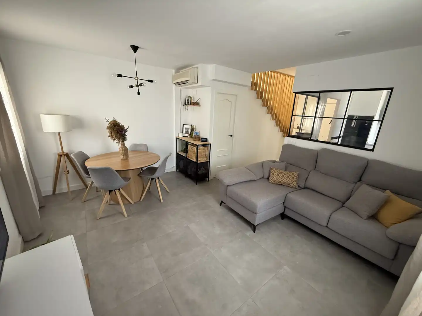 Casa adosada en  Avenida María Auxiliadora 36 - Foto 9