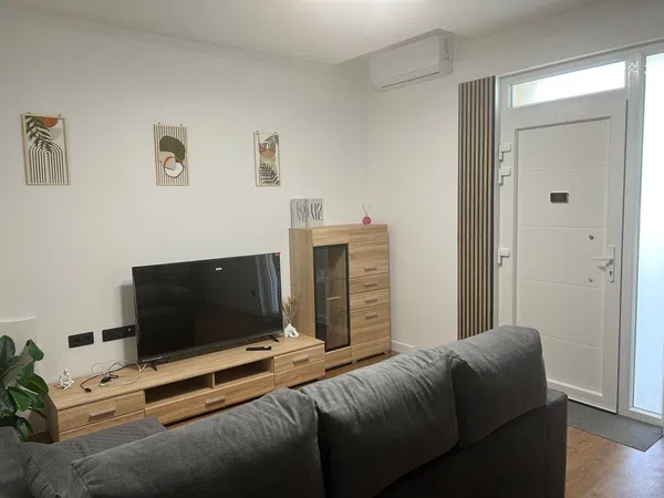 Piso en Rollo - Puente Ladrillo