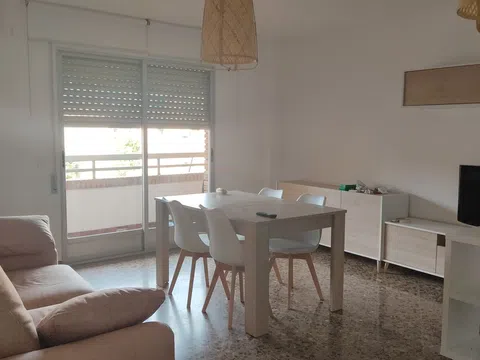 Piso en calle de Josep Esteve, 2