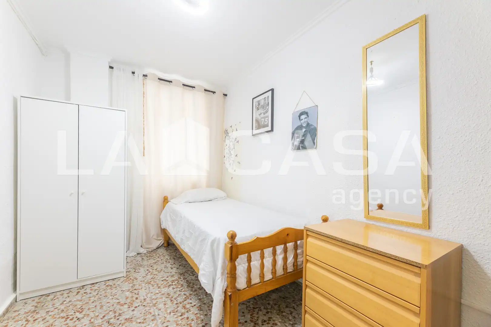 Piso en  Carrer de la Vall de Laguar - Foto 28