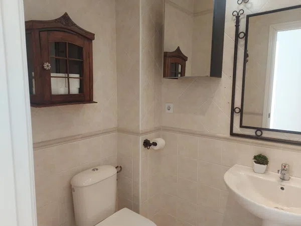 Chalet adosado en Cruz Roja - Capuchinos - Foto 6