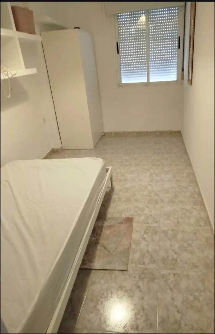 Piso en  Calle Sor Valentina Mirón 58 - Foto 2