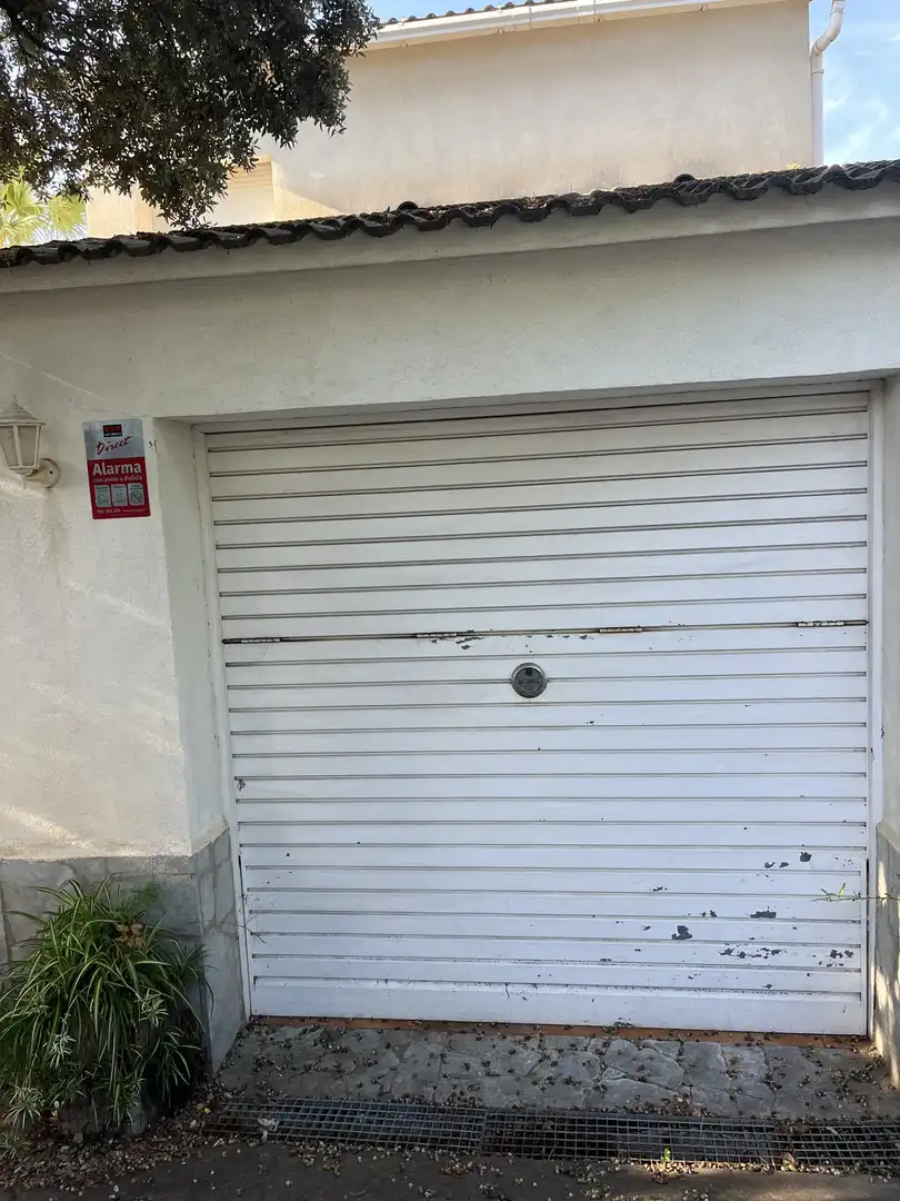 Chalet en  Carrer Montserrat 13 - Foto 3