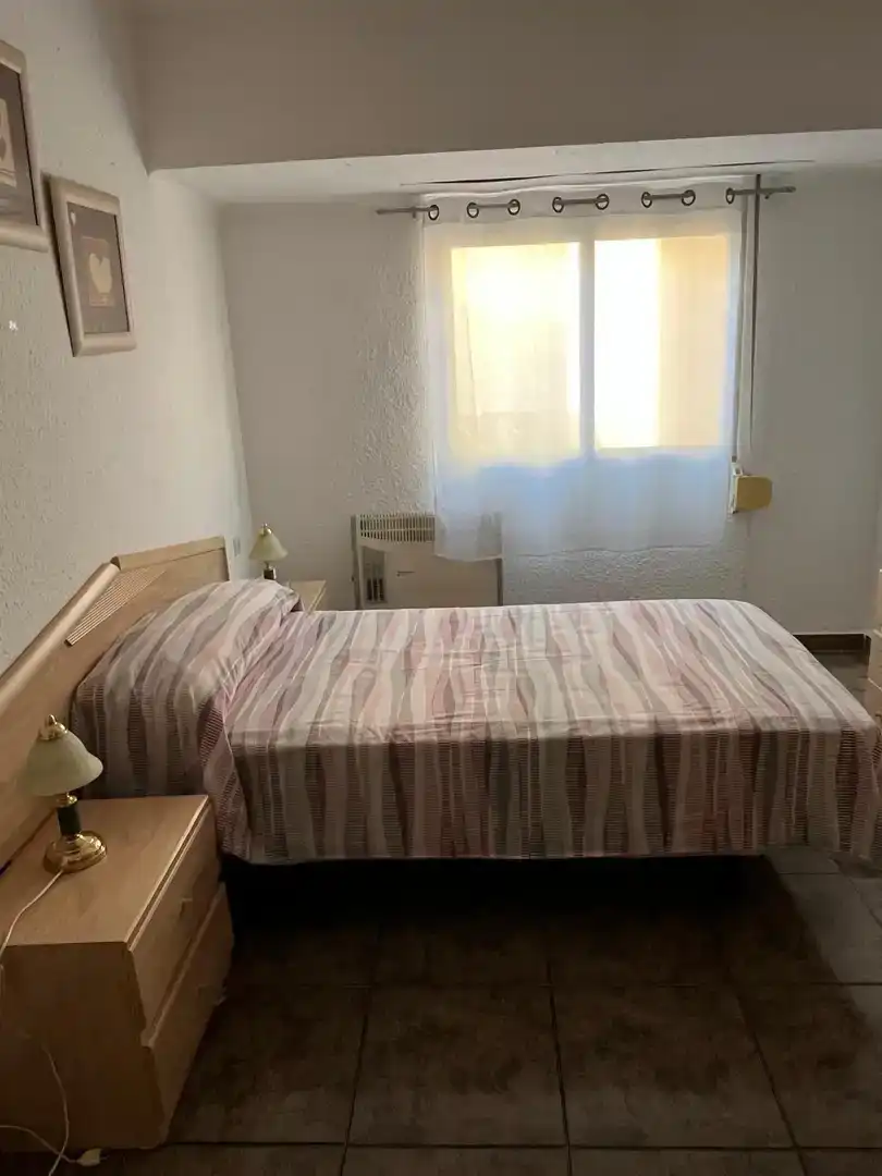 Piso en  Carrer d'Agustina d'Aragó 7 - Foto 4