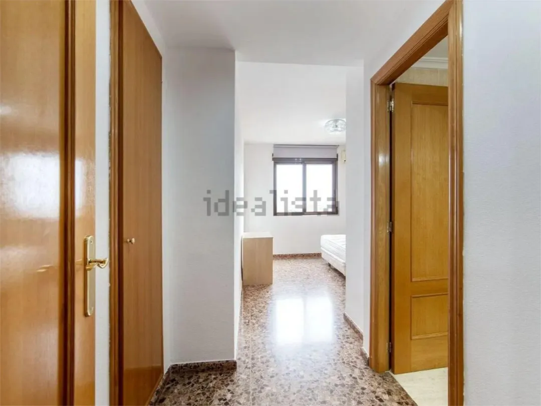 Piso en  Carrer de Carmen Estellés 10 - Foto 12