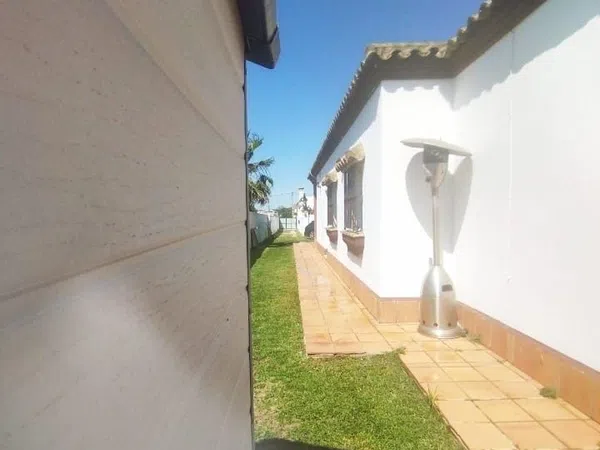 Casa o chalet independiente en Camino Virgen de Begoña, 2, Las Lagunas - Campano, Las Lagunas - Campano - Foto 4
