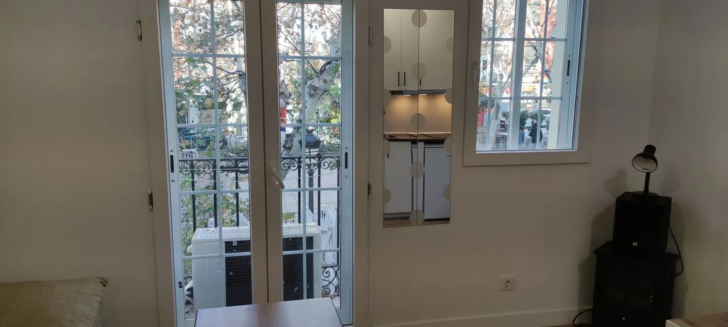 Estudio en calle de Peña Gorbea, 18 - Foto 2