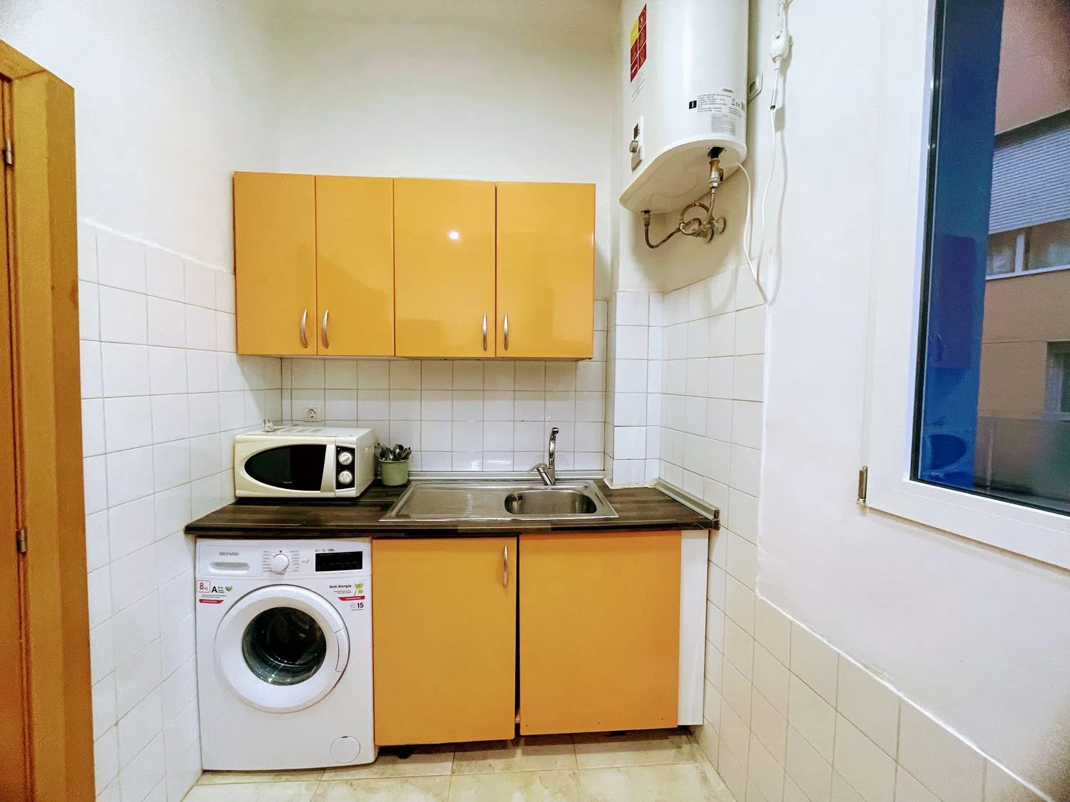 Estudio en calle de la Torre Nueva, 1 - Foto 6