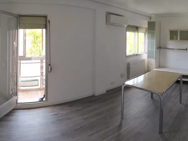 Piso en calle Rafael Finat, 67