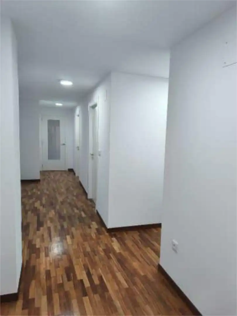 Piso en Zona bancos. - Foto 2