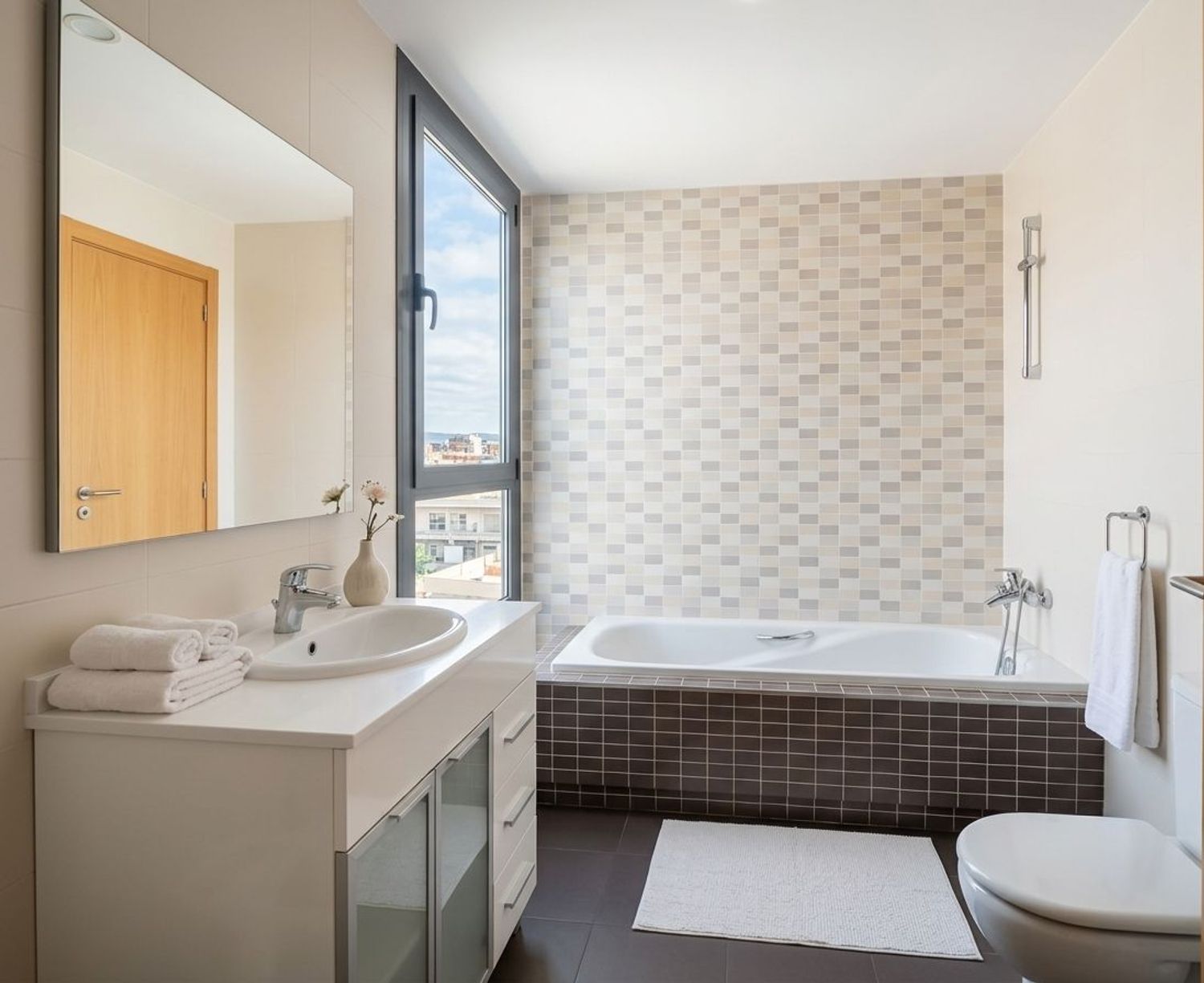 Piso en avenida Pont Saint Martin, 103 - Foto 4