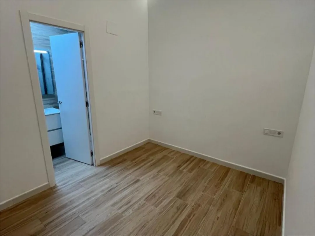 Piso en  Plaça Ruperto Chapí 2 - Foto 12