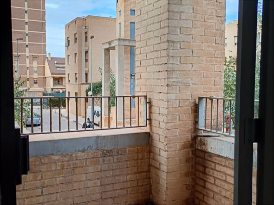 Piso en  Calle Hermanos Machado 9 - Foto 13