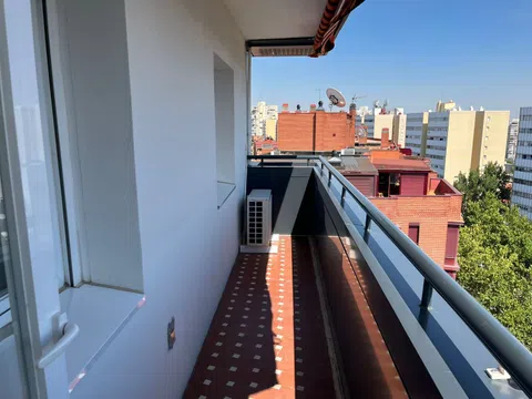 Piso en carretera de Canillas, 15