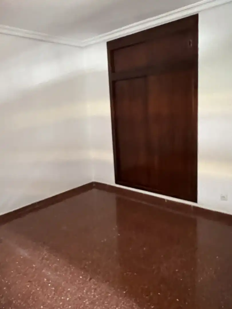 Piso en  Ronda de Capuchinos 8 - Foto 8