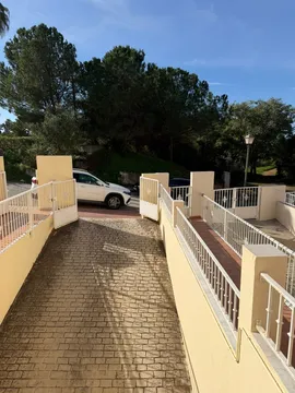 Casa adosada en  Avenida Pinos de los 18 - Foto 29