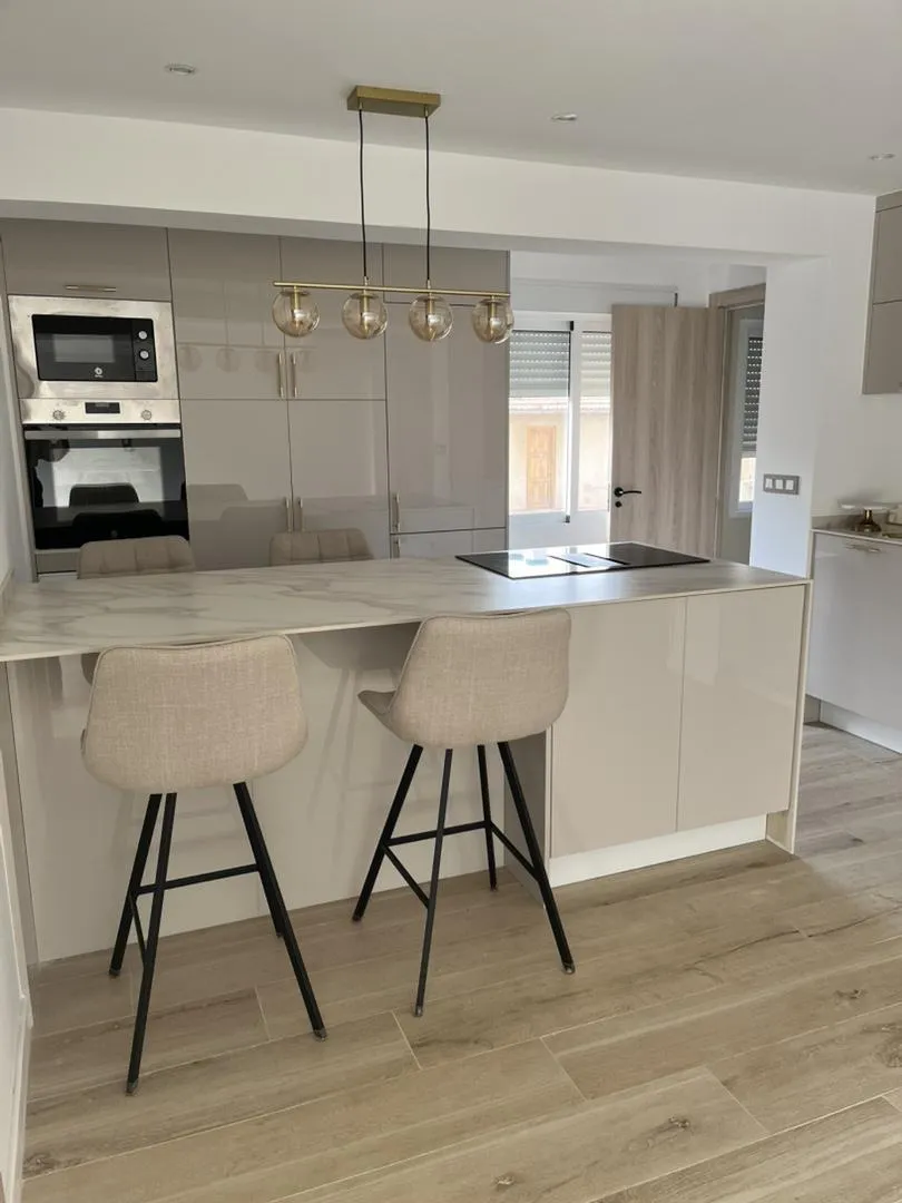 Piso en  Carrer Joan Tonda Aragonès 2 - Foto 4