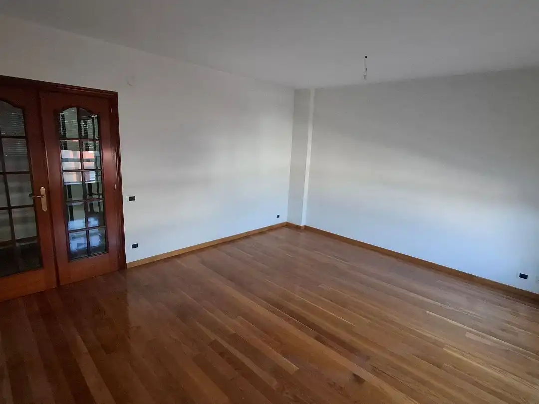 Piso en  Avenida Ramón Ferreiro 20 - Foto 4