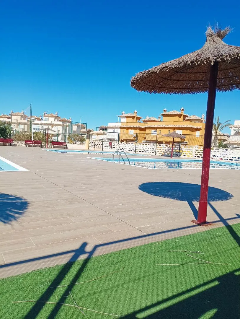 Casa adosada en  Calle Monte de Santa Pola 35 - Foto 32