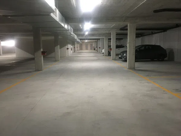 Garaje en Calle de Antonio Machado, 36, Lugones, Lugones - Foto 1
