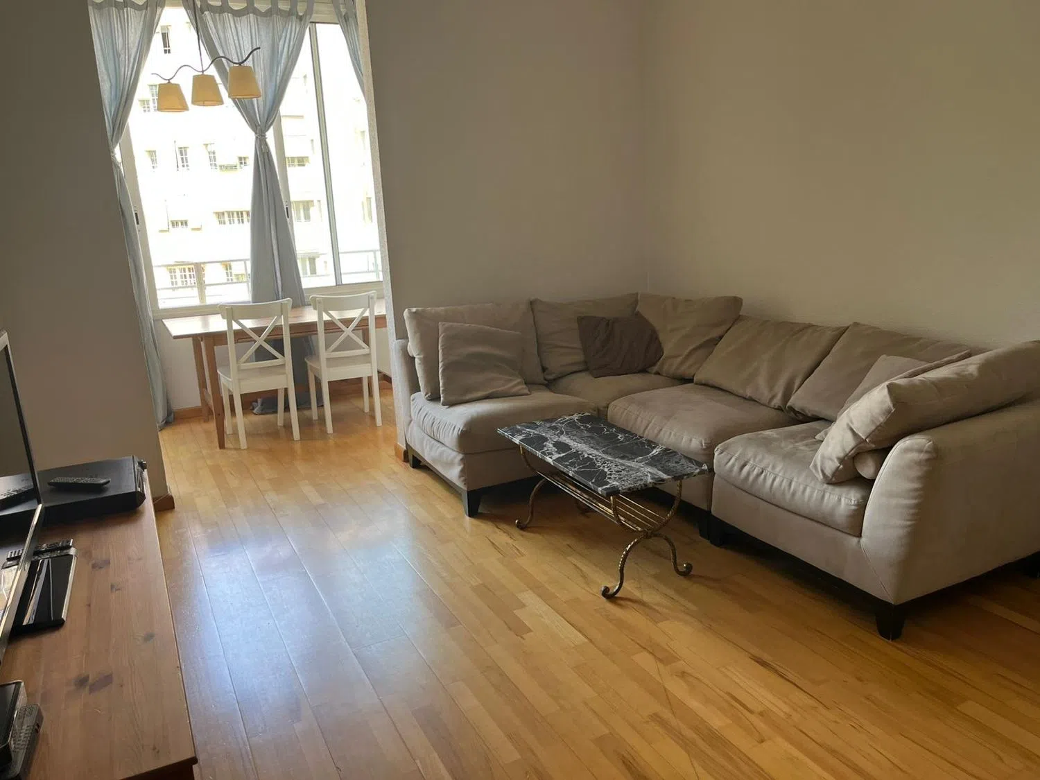 Piso en calle de València, 349 - Foto 1