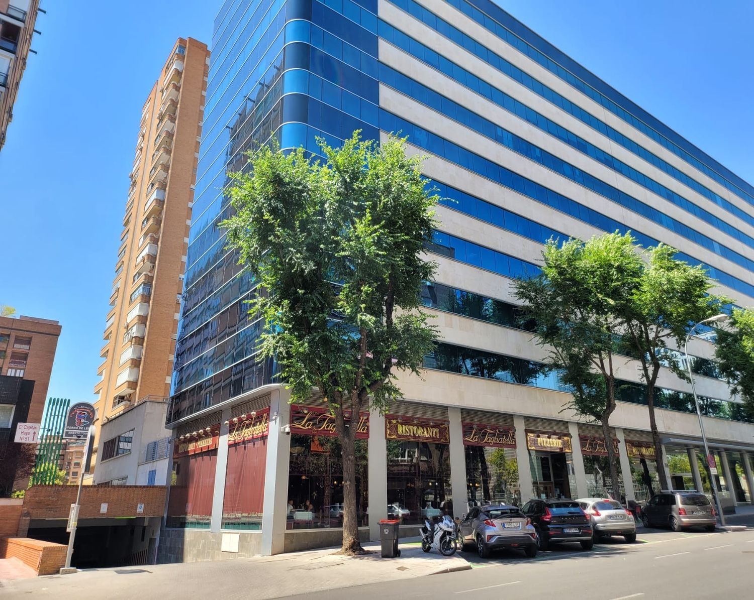 Piso en calle del Poeta Joan Maragall, 51 - Foto 1