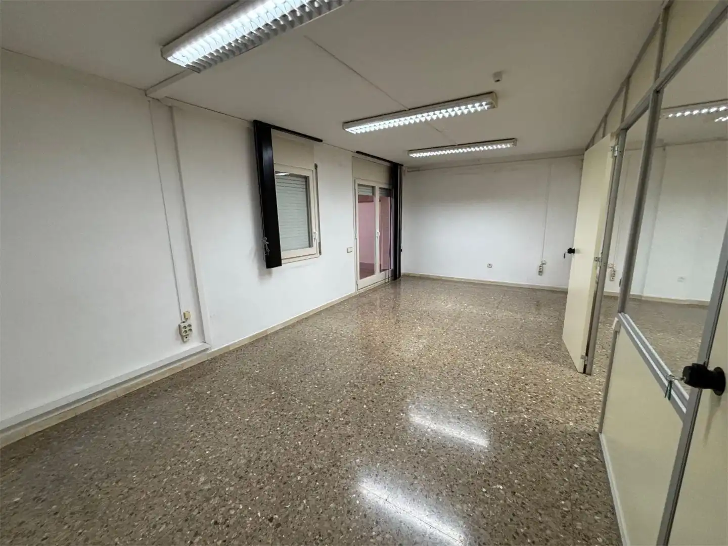Local comercial en  Carrer del Doctor Cistaré 39 - Foto 11