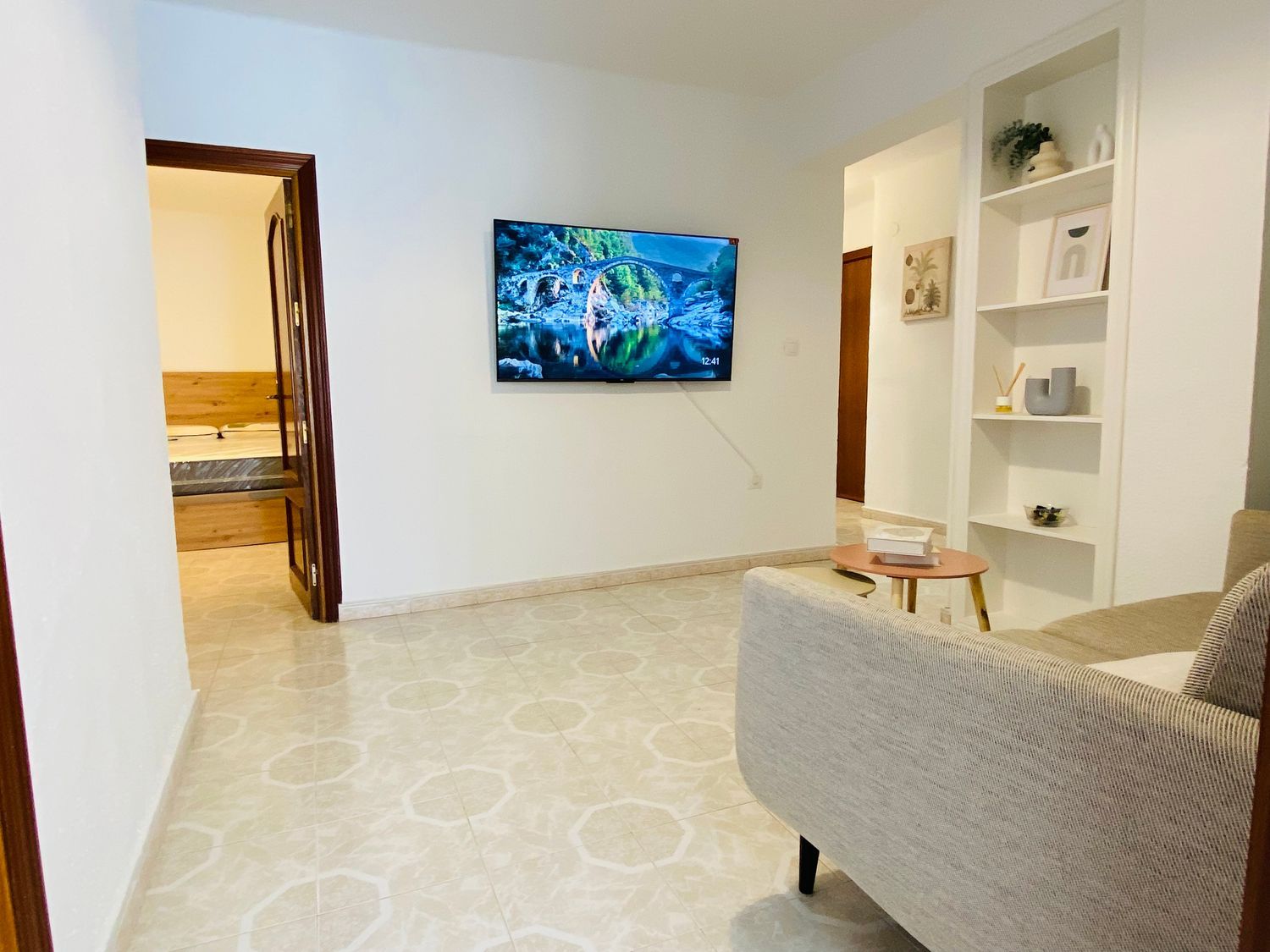 Piso en plaza Castillejos, 14 - Foto 2