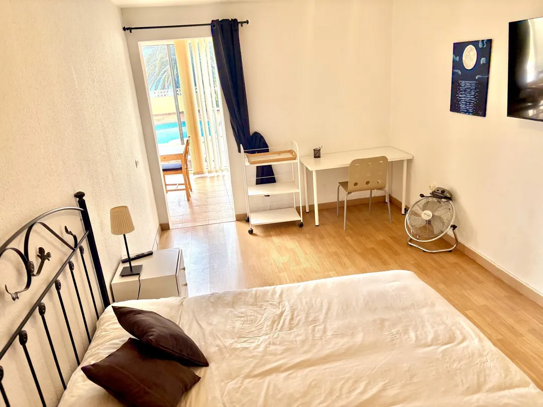 Casa adosada en  Calle Valdivia 18 - Foto 8