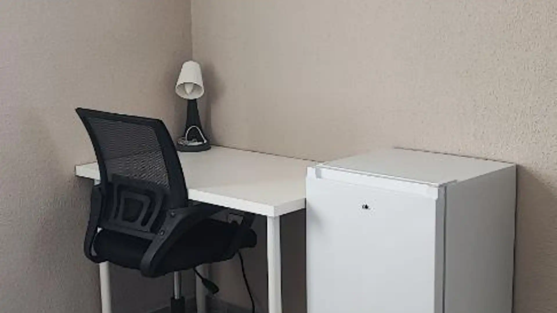 Piso en  Avenida de Dílar 38 - Foto 9