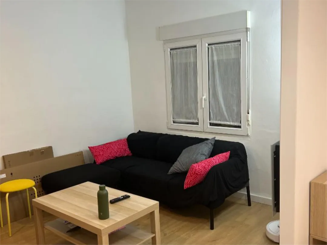 Piso en  Calle Saturnino Fresno 9