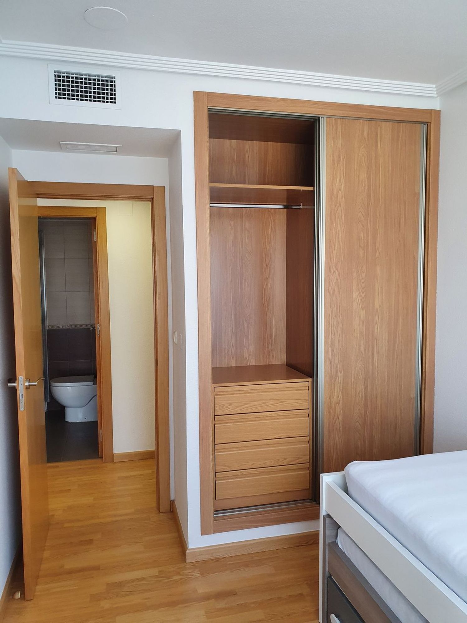 Piso en calle Miguel Vivancos, 2 - Foto 3