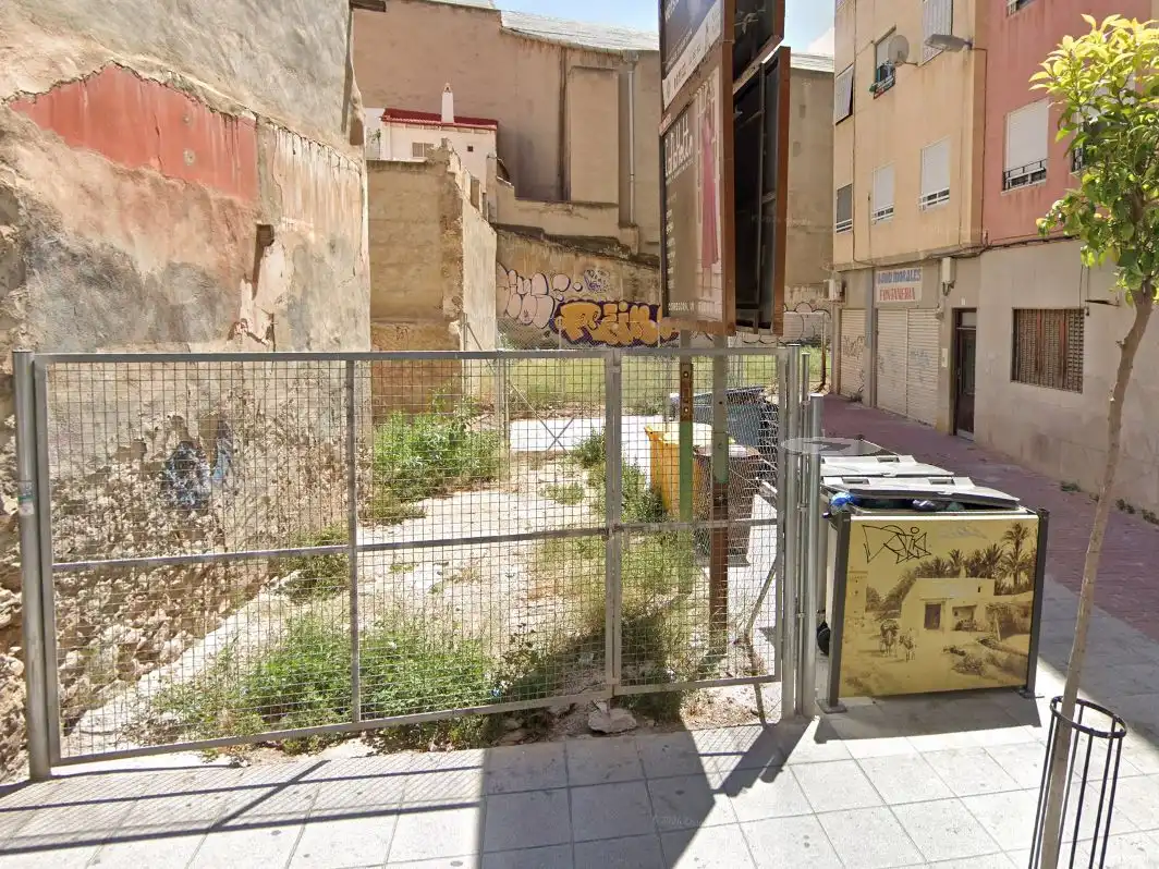 Terreno Residencial en  Carrer Porta Oriola 3 - Foto 3