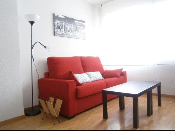 Estudio en calle de Blasco de Garay, 64