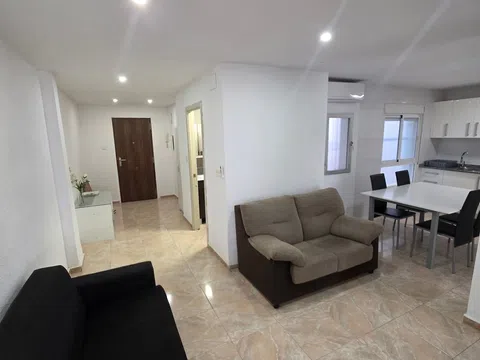 Piso en calle Tortola, 7