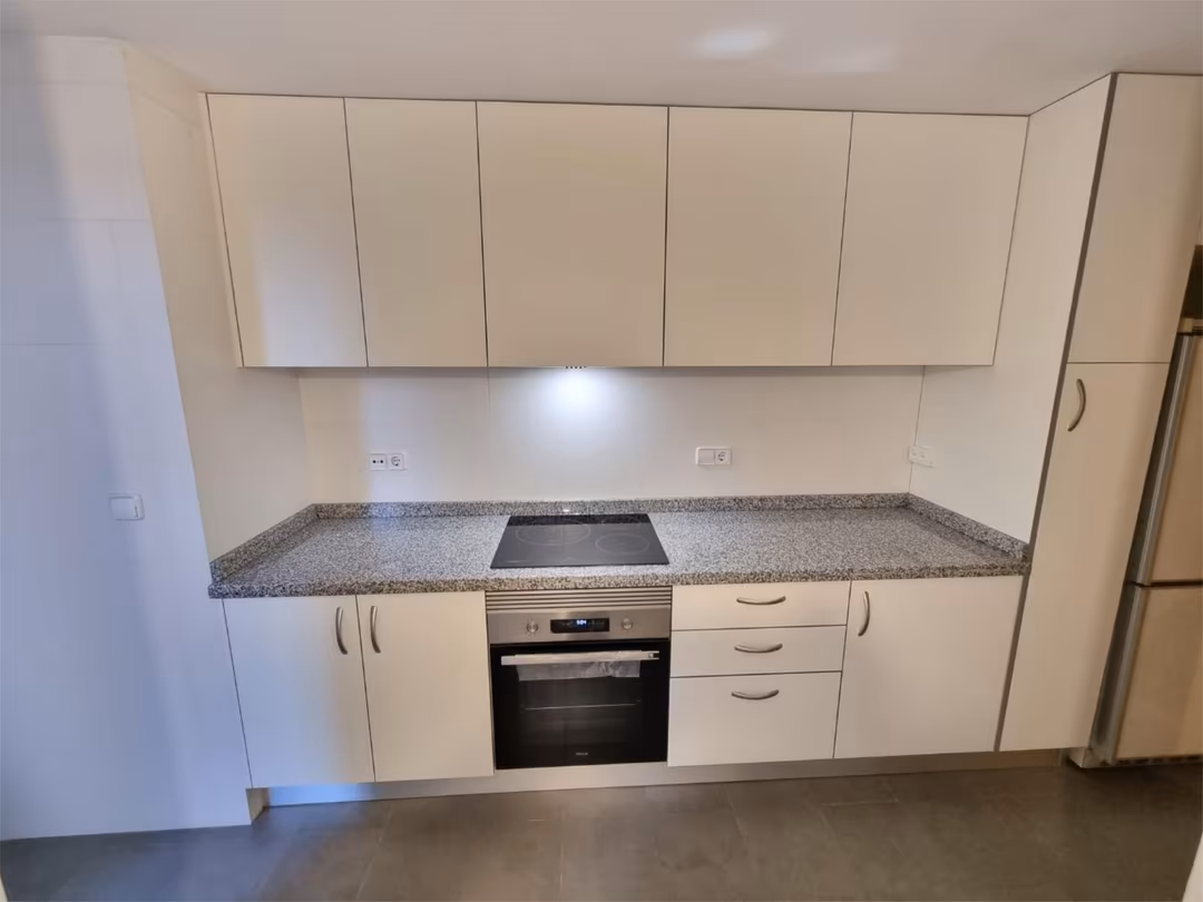 Piso en  Avinguda de Peris i Valero 143 - Foto 19