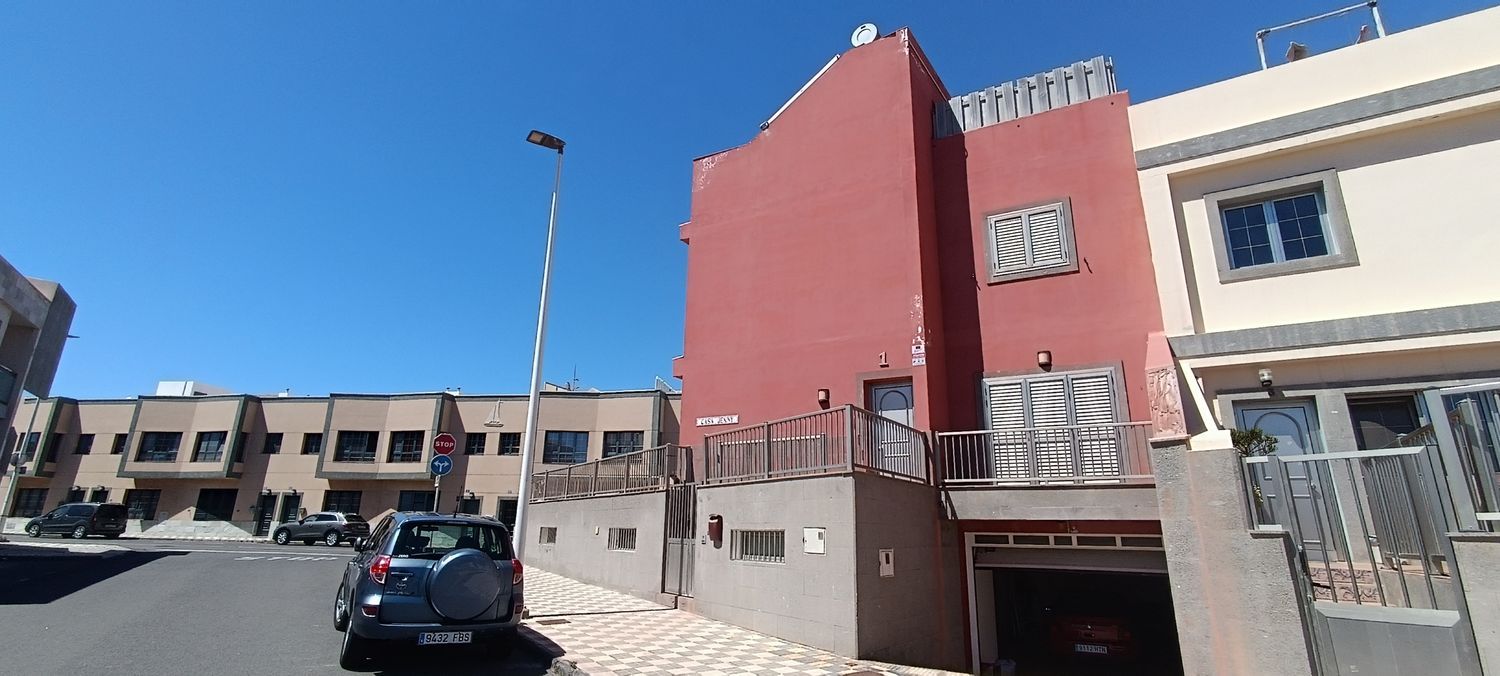 Chalet pareado en Calle Salema, 1, Playa de Arinaga, Playa de Arinaga - Foto 2