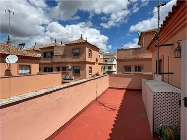 Chalet en Tomares - Foto 29