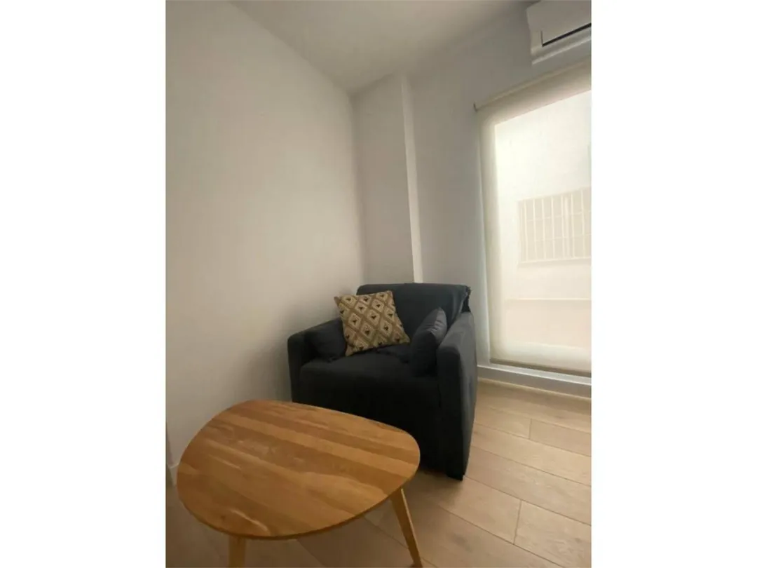 Piso en  Avinguda del Professor López Piñero 4 - Foto 3