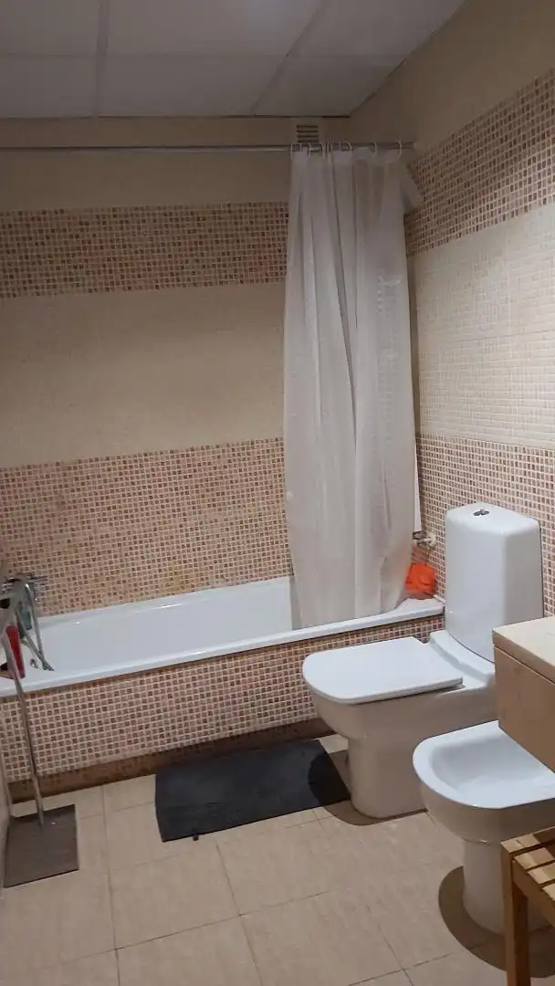 Piso en  Avenida de la Ilustración 97 - Foto 5