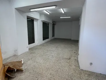 Local comercial en Esplugues de Llobregat - Foto 9