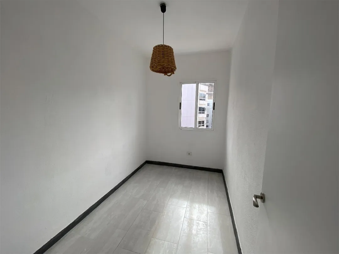 Piso en  Calle Salvador Manrique de Lara 6 - Foto 12