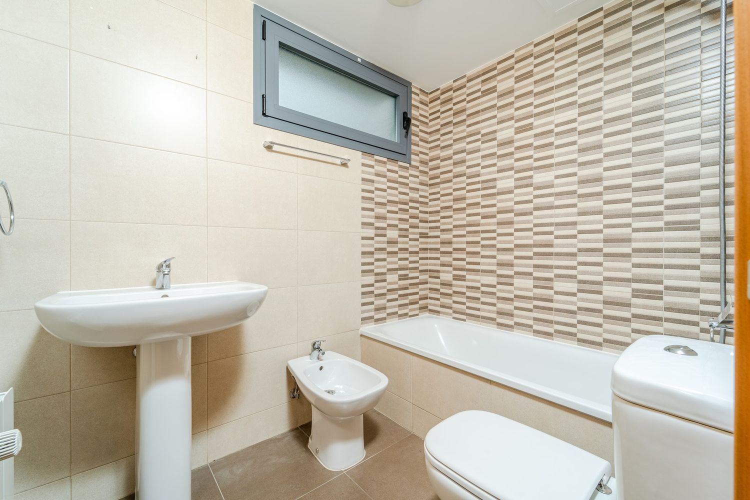 Piso en avenida de la Segunda República - Foto 9