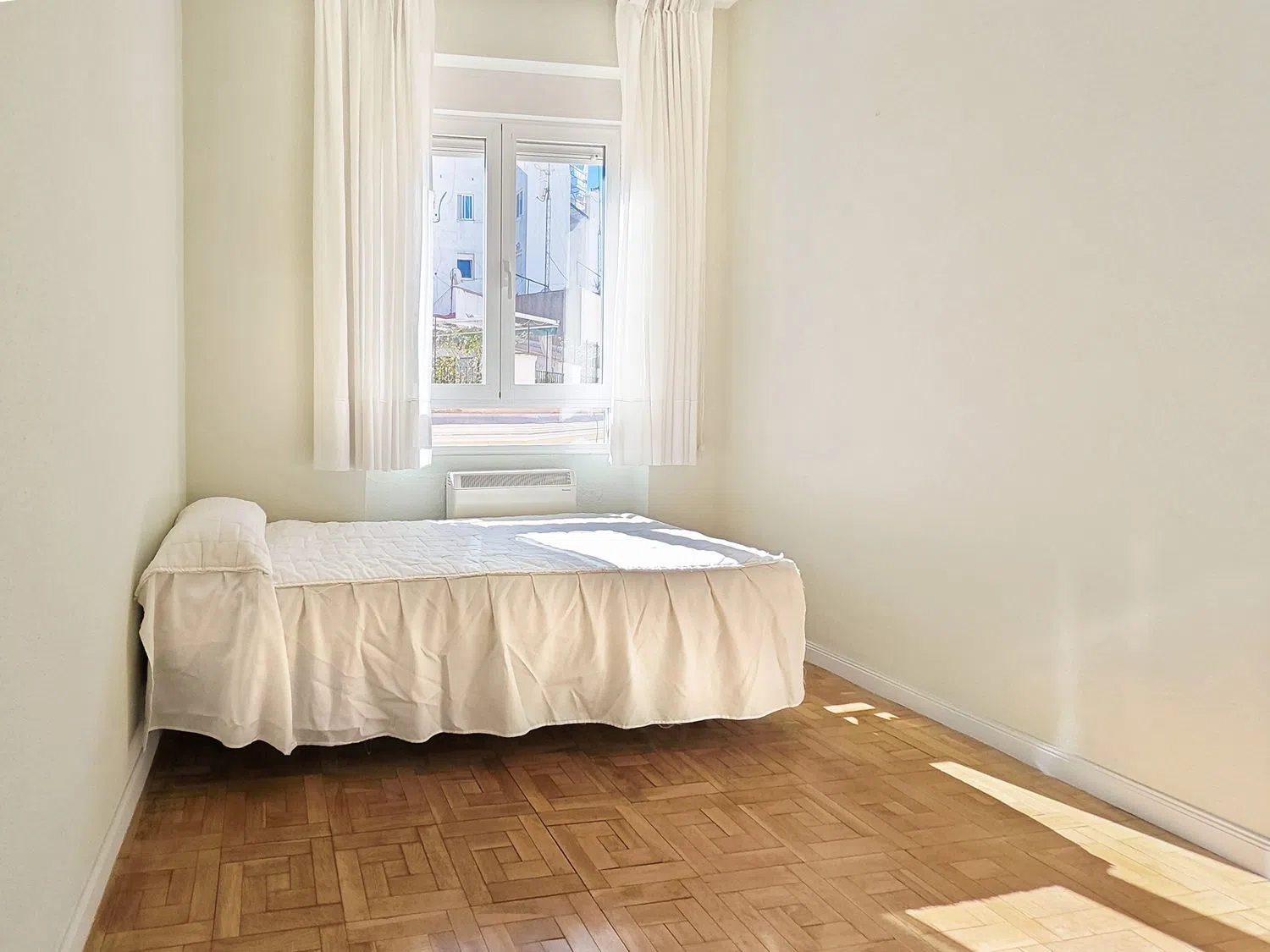 Piso en Barrio Trafalgar - Foto 9