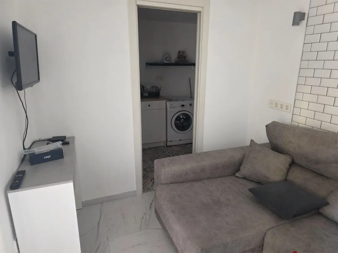 Casa adosada en  Calle Francisco López López 150 - Foto 3