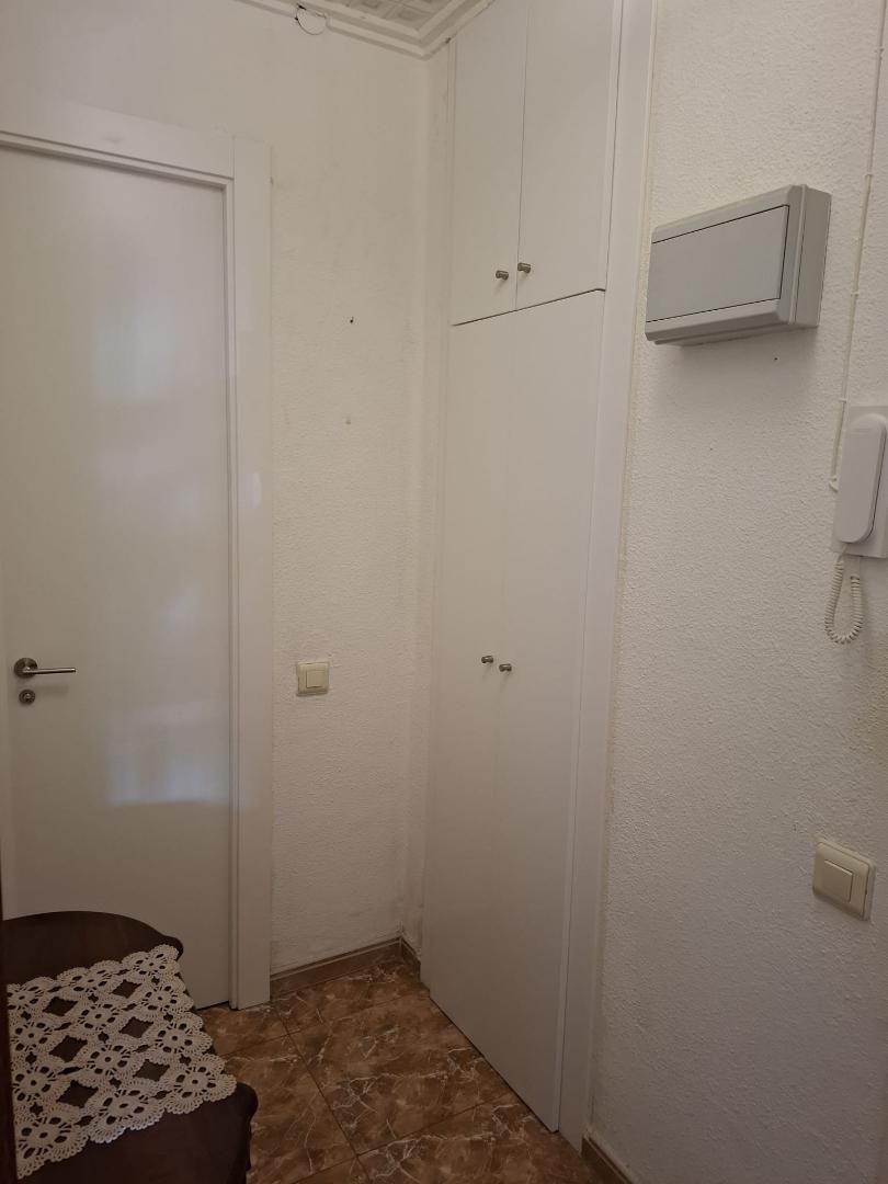 Planta baja en  Carrer de Montanejos 4 - Foto 8